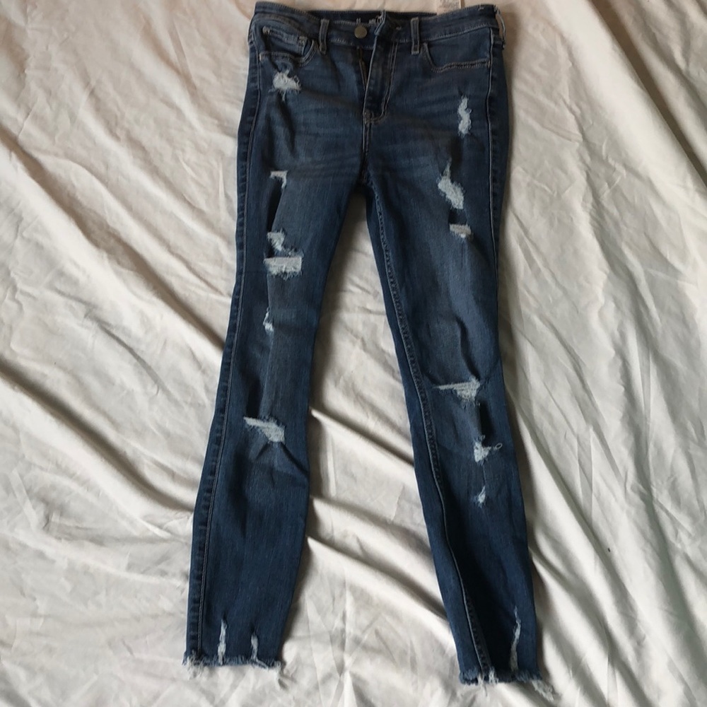 Hollister Women Jeans waist: 24 length: 24